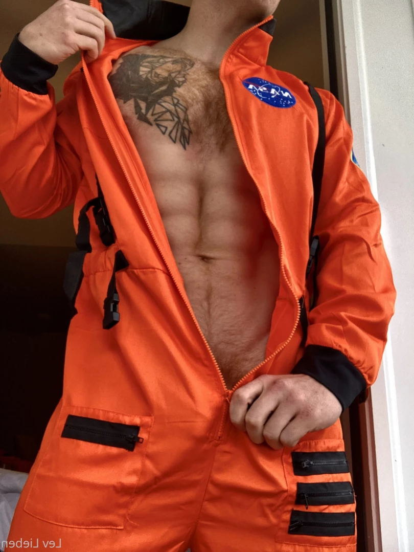Lev Lieben [ levlieben ] Onlyfans leaked photo 13332190 on Hotleaks.tv
