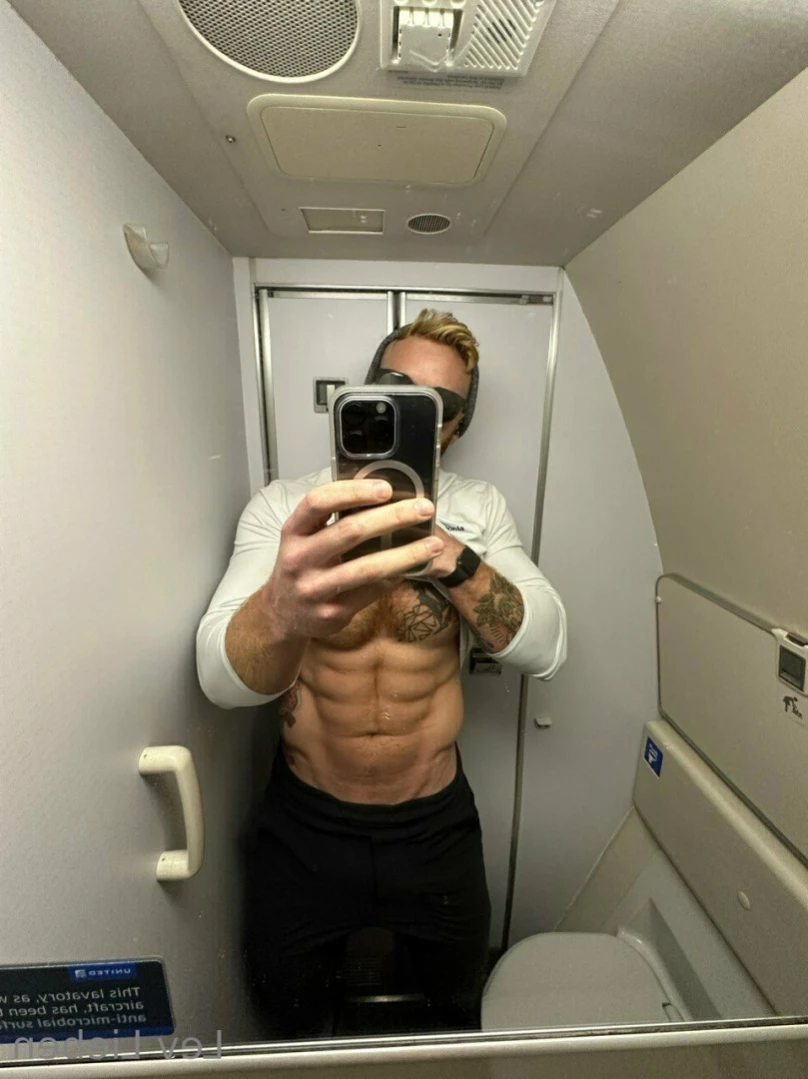 Lev Lieben [ levlieben ] Onlyfans leaked photo 16078713 on Hotleaks.tv