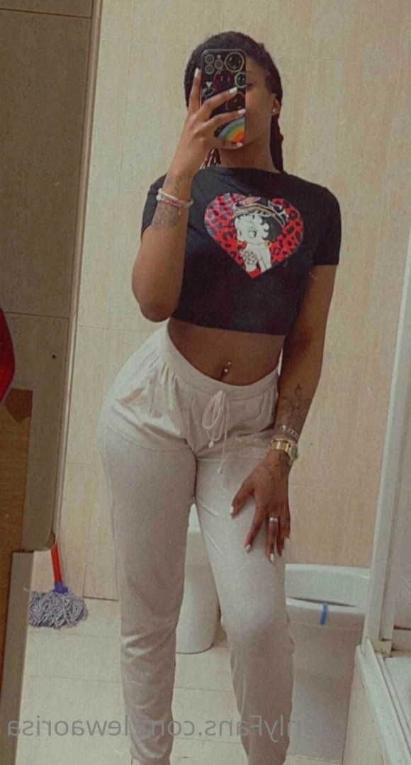 Orisã Lėwa 🔥 18 🔥 [ lewaorisa ] Onlyfans leaked photo 11008175 on Hotleaks.tv