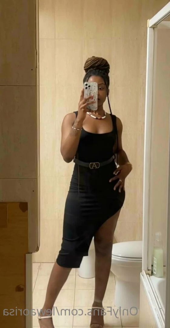 Orisã Lėwa 🔥 18 🔥 [ lewaorisa ] Onlyfans leaked photo 14491498 on Hotleaks.tv