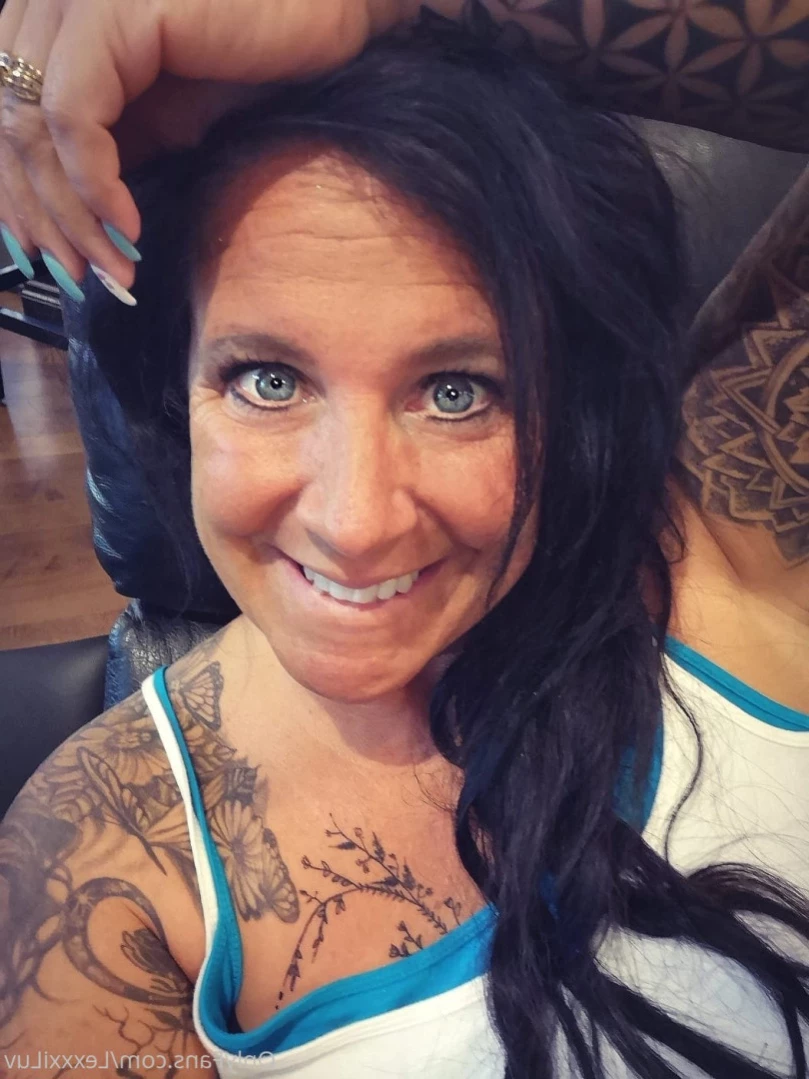 Lexxxi Luv - Naughty HotWife [ lexxxiluv ] Onlyfans leaked photo 14492199 on Hotleaks.tv