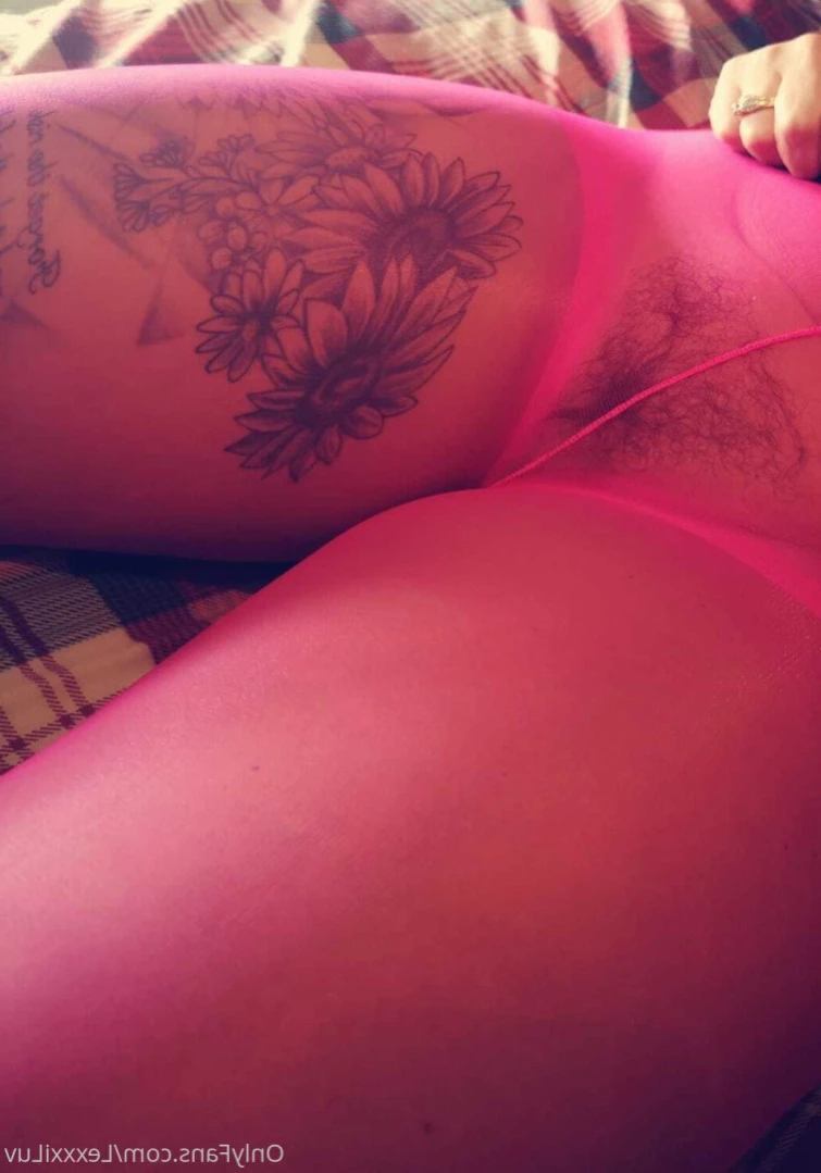 Lexxxi Luv - Naughty HotWife [ lexxxiluv ] Onlyfans leaked photo 15070339 on Hotleaks.tv