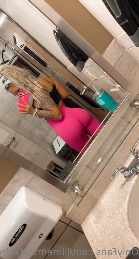 ᗷᗩIᒪᗴY•𝗙𝗥𝗘𝗘 [ lilmermaidxxfree ] Onlyfans leaked photo 15353354 on Hotleaks.tv