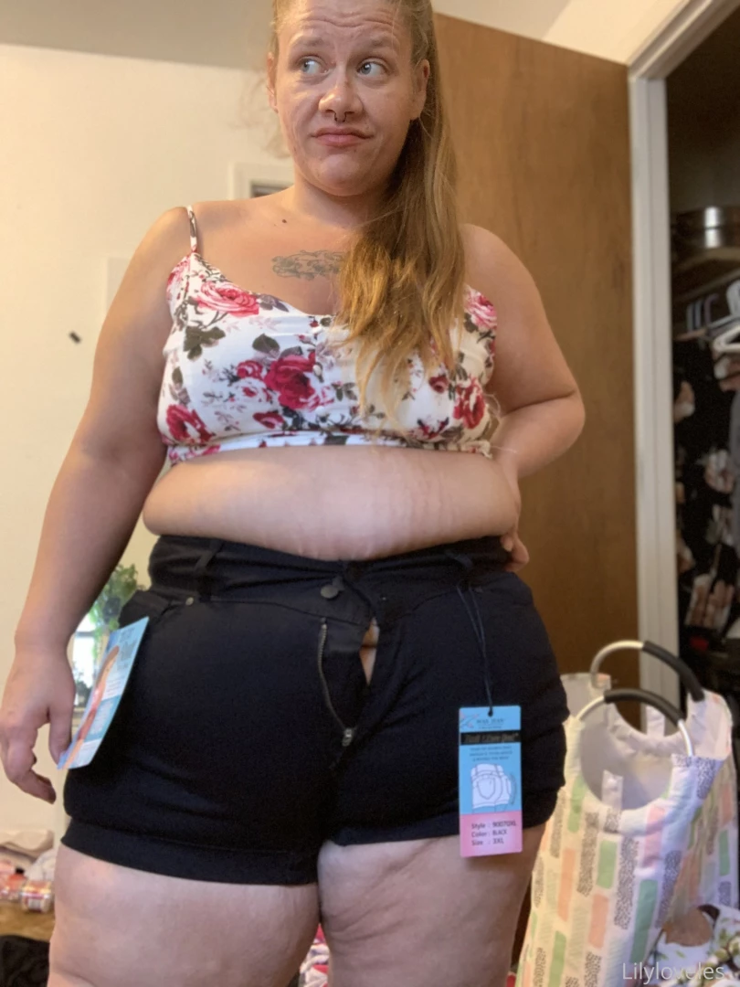 Lily Loveles [ lilyloveles ] Onlyfans leaked photo 17314318 on Hotleaks.tv