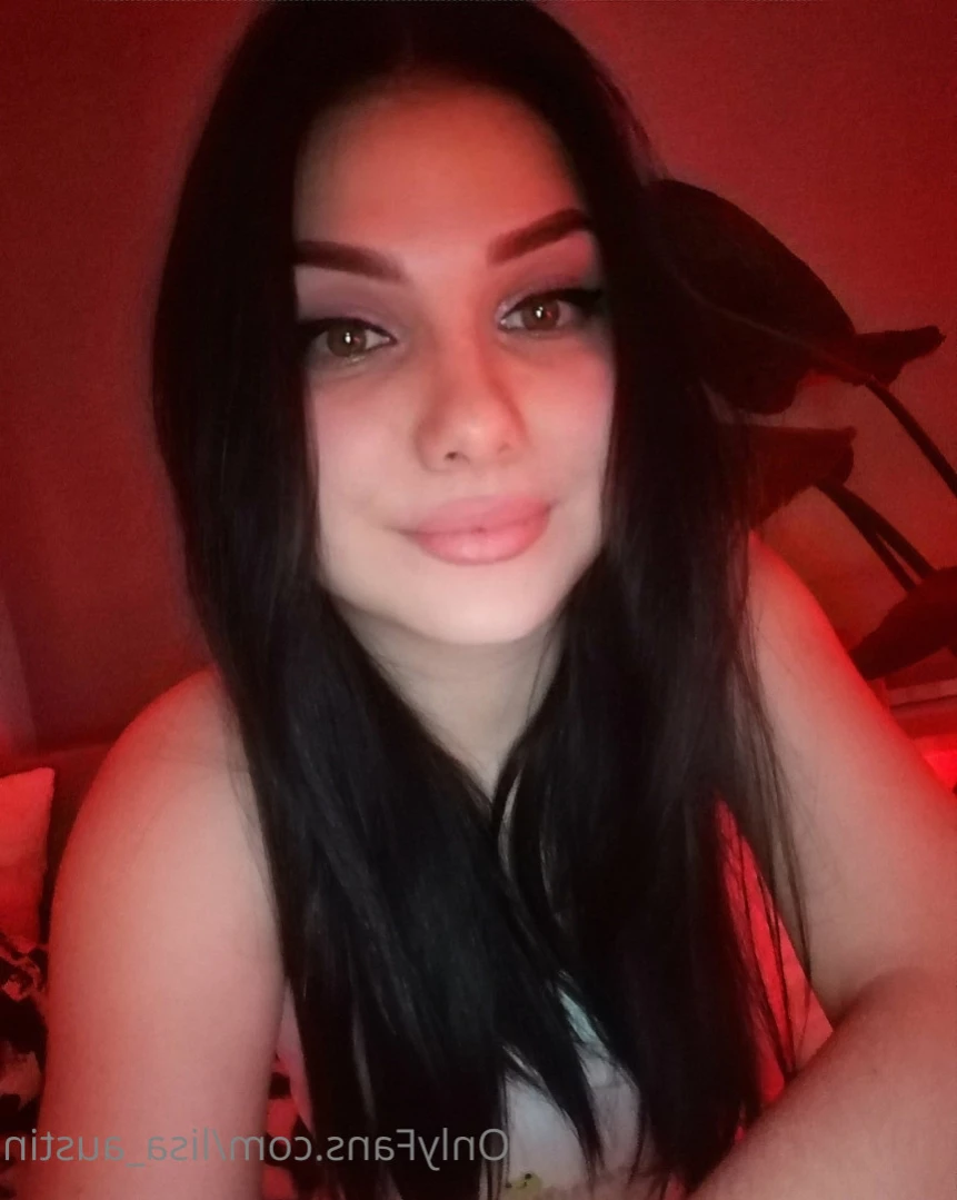 Lisa Austin [ lisa_austin ] Onlyfans leaked photo 14708821 on Hotleaks.tv