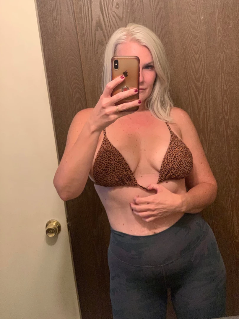 ✨lish✨ [ lish_99 ] Onlyfans leaked photo 11251907 on Hotleaks.tv