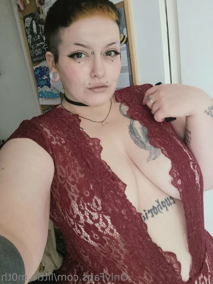 LittleMoth [ little.m0th ] Onlyfans leaked photo 11238438 on Hotleaks.tv