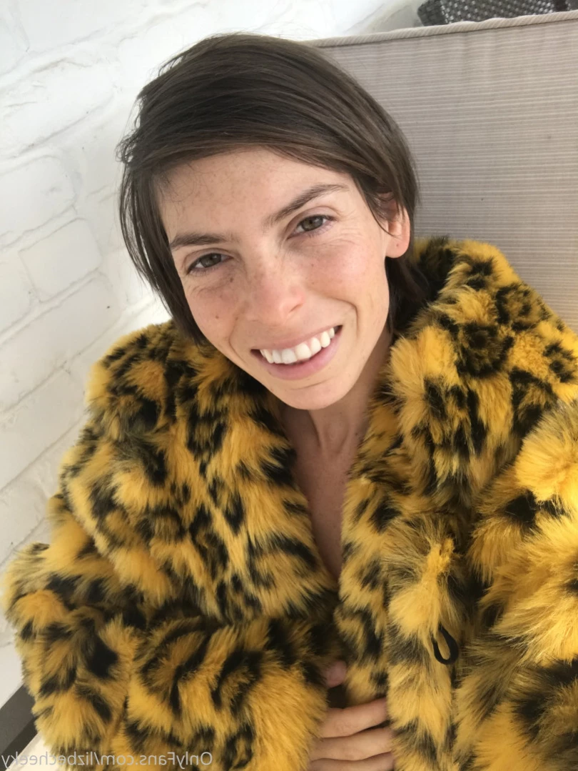 Liz RAWR [ lizbecheeky ] Onlyfans leaked photo 15272838 on Hotleaks.tv