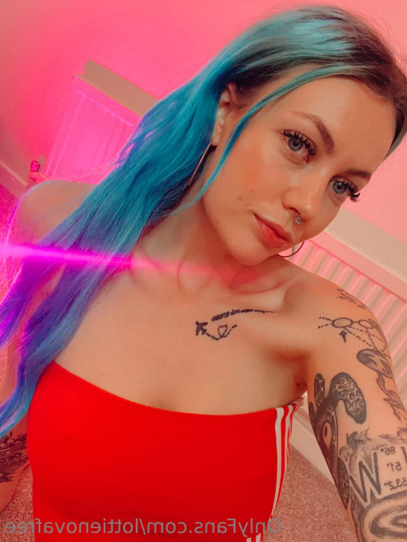 Lottie Nova 💙 [ lottienovafree ] Onlyfans leaked photo 11242518 on Hotleaks.tv