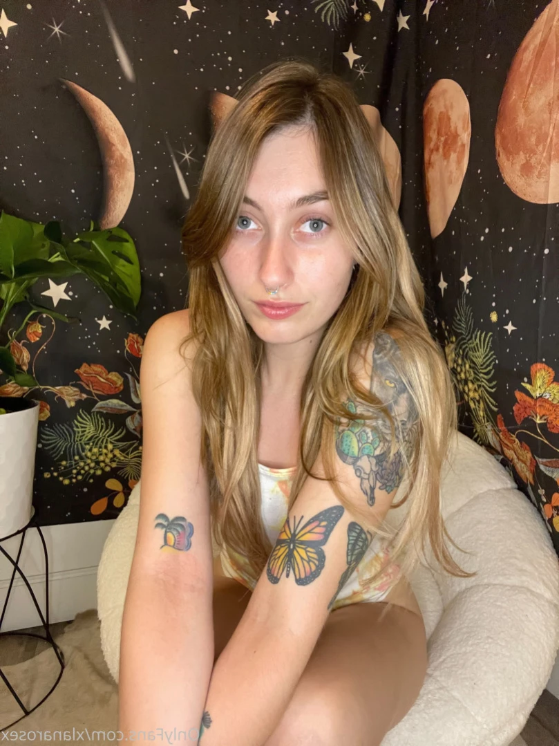 London ✨🦋🖤 [ lovelondon.xoxo ] Onlyfans leaked photo 14885652 on Hotleaks.tv