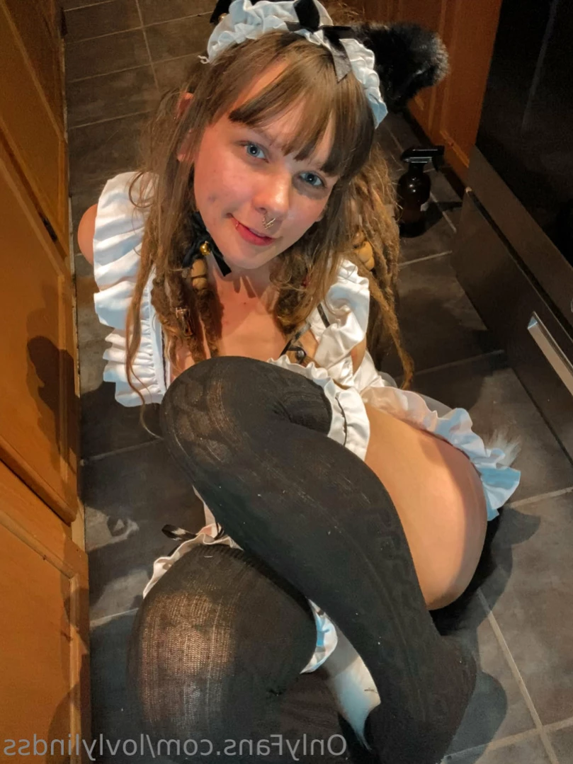 Lindss [ lovlylindss ] Onlyfans leaked photo 11243664 on Hotleaks.tv