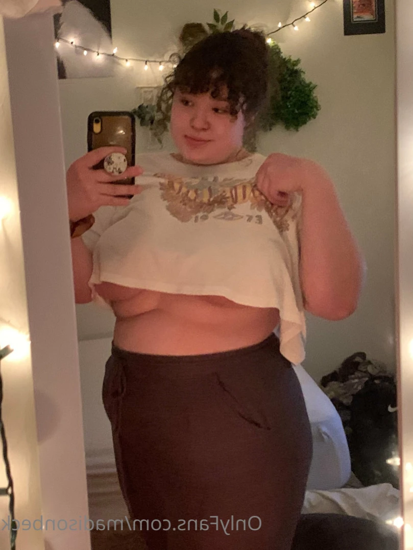 madison beck [ madisonbeck ] Onlyfans leaked photo 11235265 on Hotleaks.tv