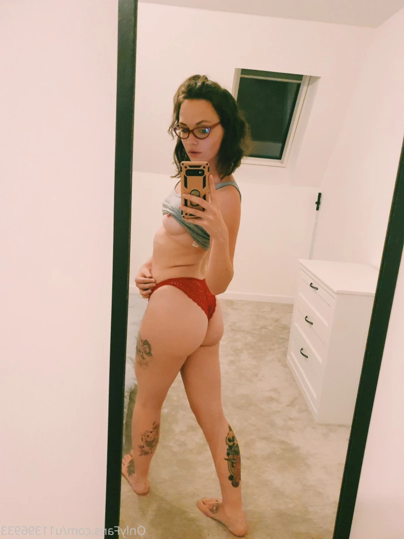 M model [ mcmodel ] Onlyfans leaked photo 11220805 on Hotleaks.tv