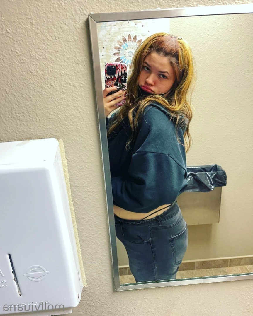 molly [ mollyjuana ] Onlyfans leaked photo 11158127 on Hotleaks.tv