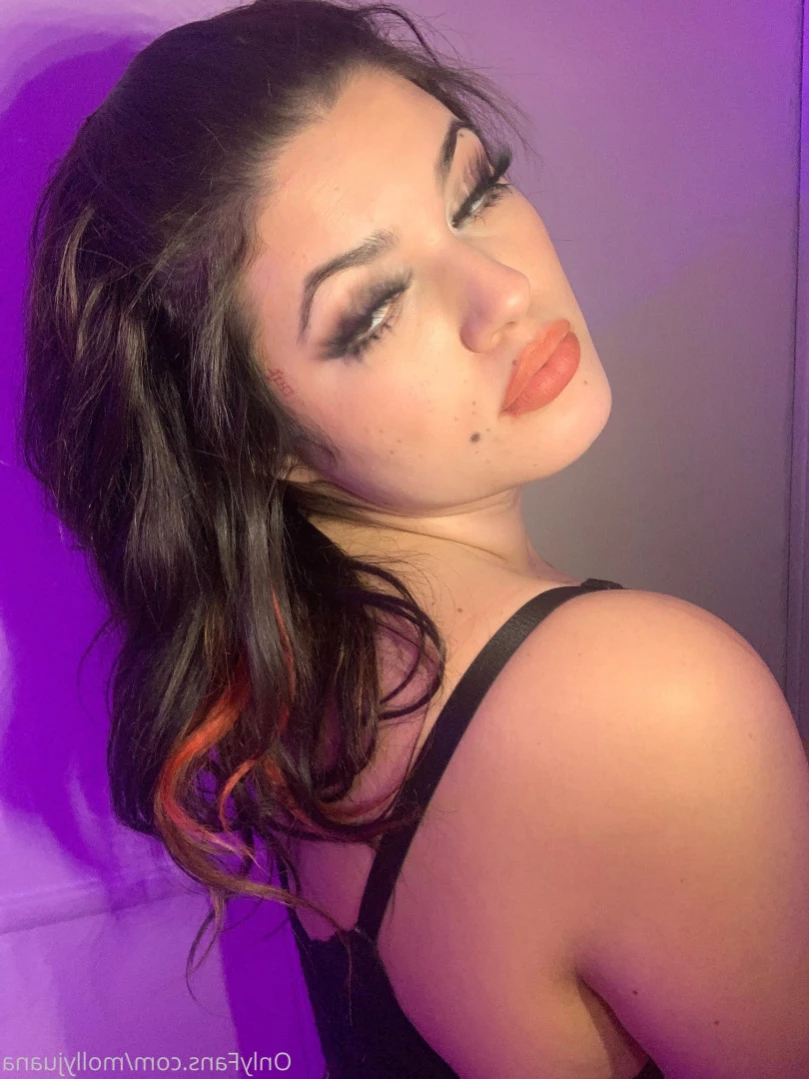molly [ mollyjuana ] Onlyfans leaked photo 11158138 on Hotleaks.tv