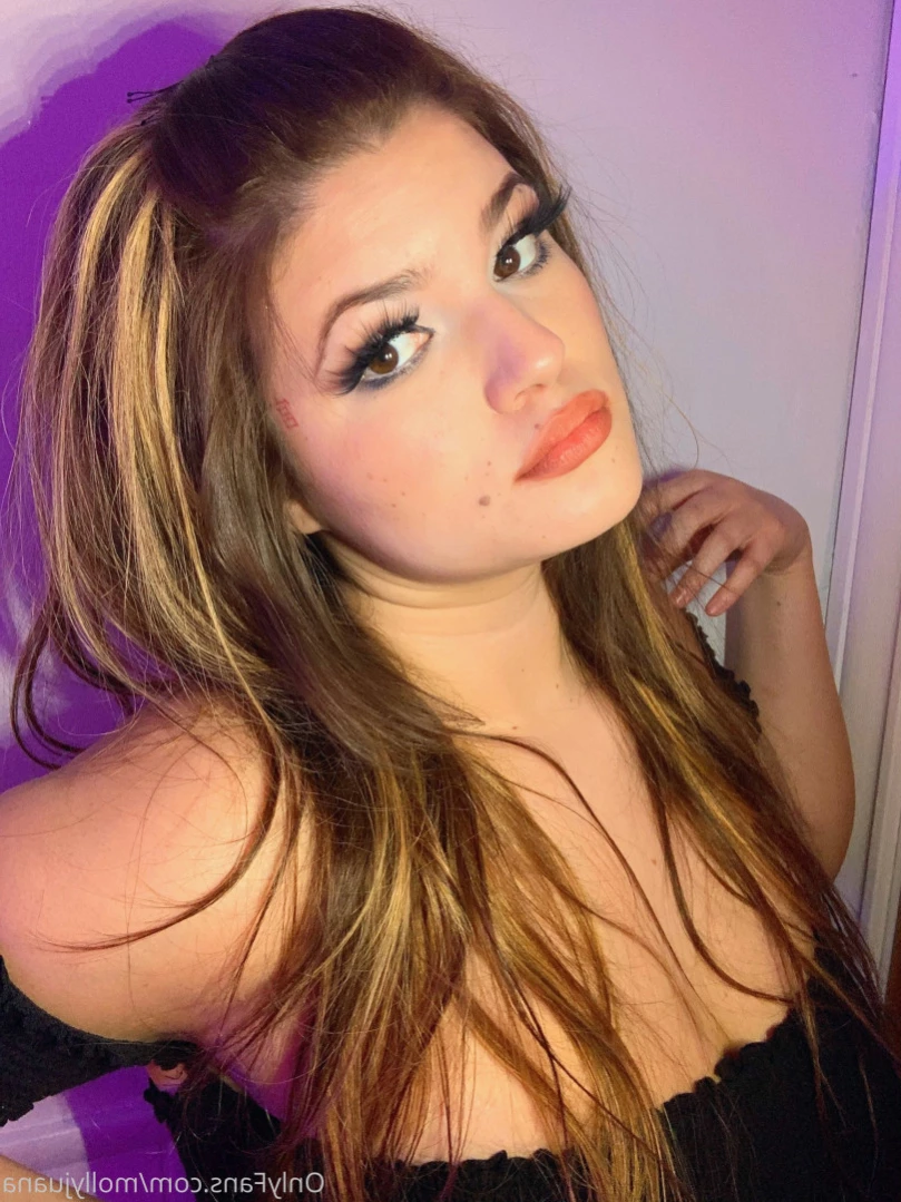 molly [ mollyjuana ] Onlyfans leaked photo 15788115 on Hotleaks.tv