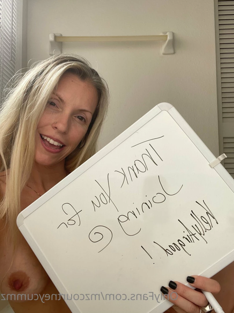 Courtney Cummz [ mzcourtneycummz ] Onlyfans leaked photo 11284102 on Hotleaks.tv