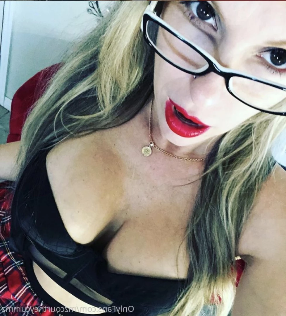 Courtney Cummz [ mzcourtneycummz ] Onlyfans leaked photo 11830689 on Hotleaks.tv