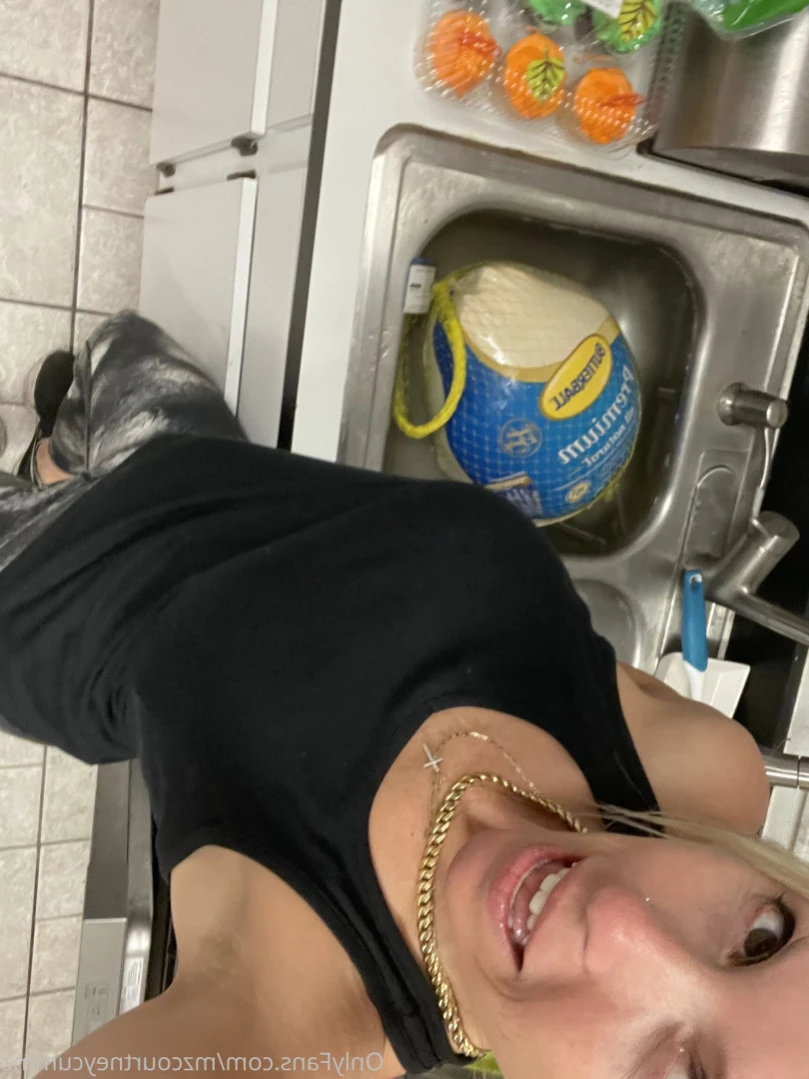 Courtney Cummz [ mzcourtneycummz ] Onlyfans leaked photo 13071356 on Hotleaks.tv