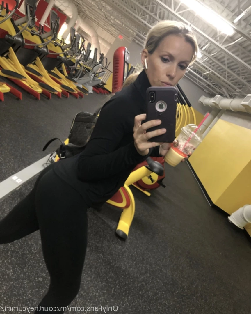 Courtney Cummz [ mzcourtneycummz ] Onlyfans leaked photo 13148393 on Hotleaks.tv