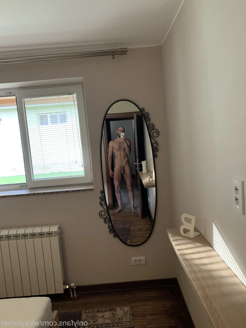 NakedGamer [ nakedgamervip ] Onlyfans leaked photo 11830024 on Hotleaks.tv