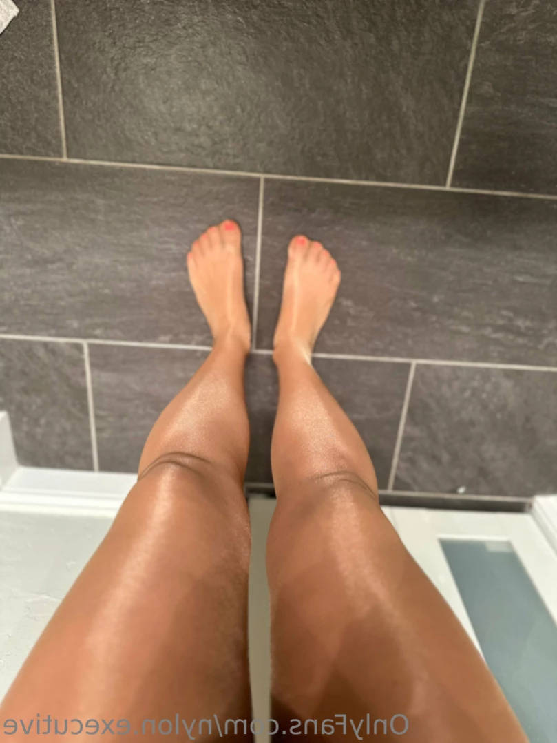 nylon.executive Onlyfans leaked photo 15258607 on Hotleaks.tv