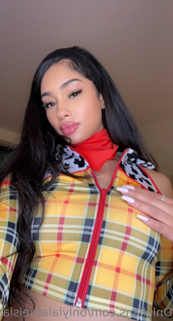 🎠Lala Baptiste🎡 [ onlylalatheislandgal ] Onlyfans leaked photo 11366250 on Hotleaks.tv