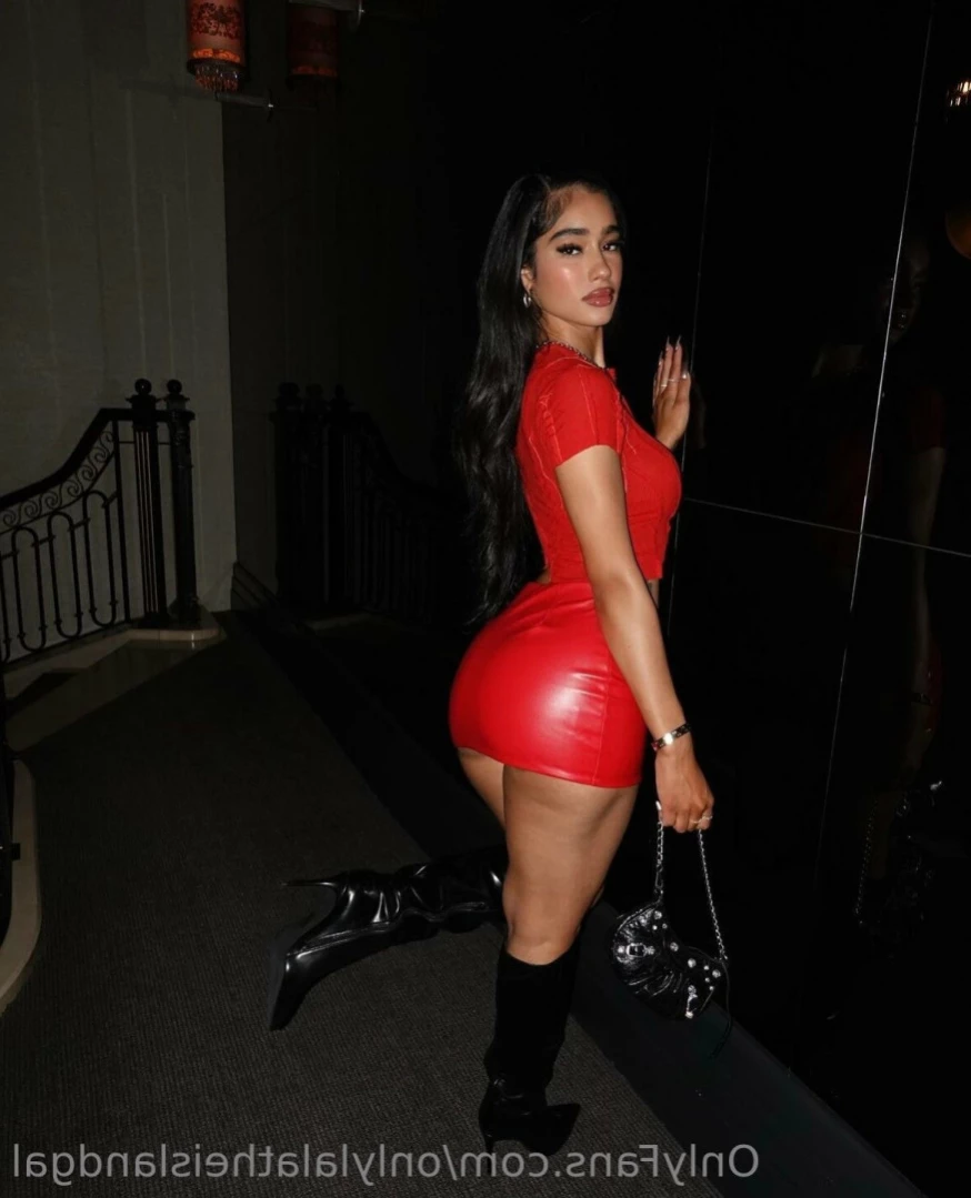 🎠Lala Baptiste🎡 [ onlylalatheislandgal ] Onlyfans leaked photo 13555812 on Hotleaks.tv