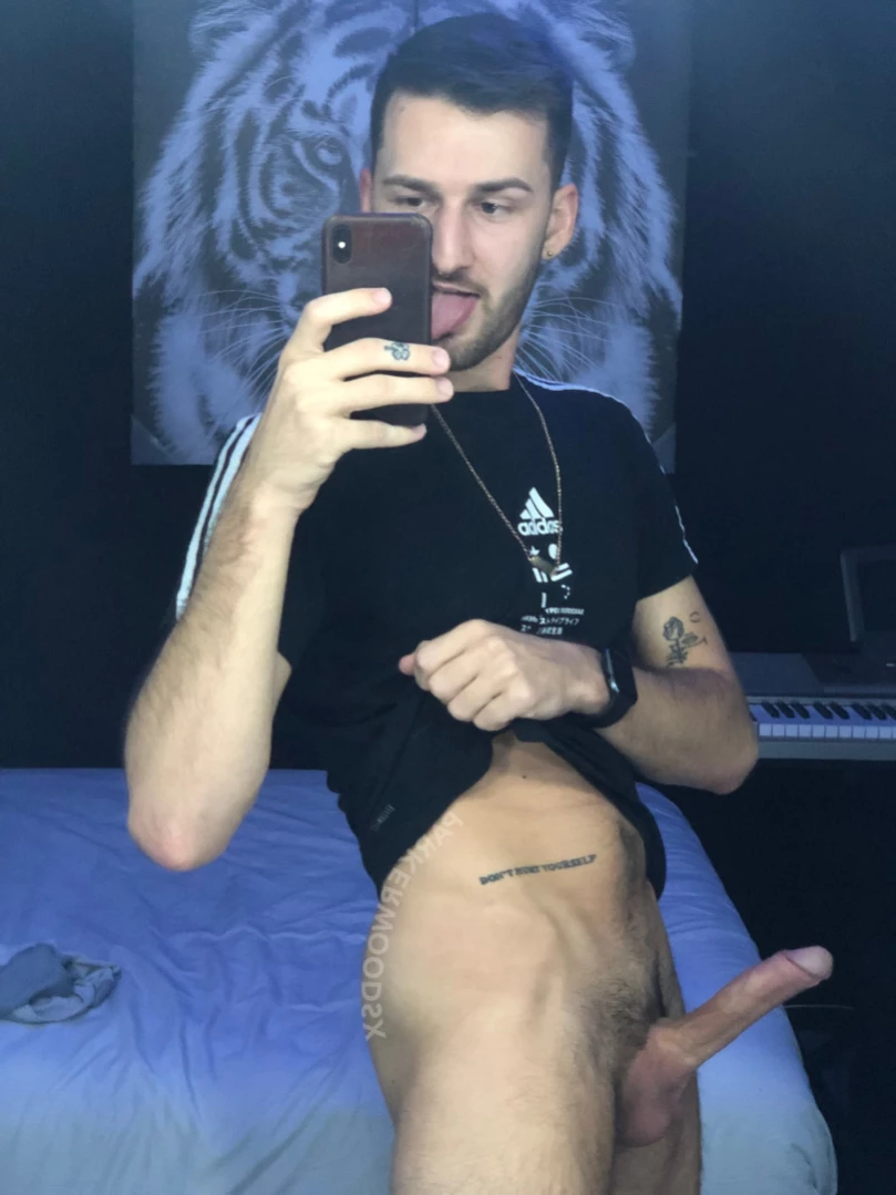 parker woods [ parkerwoodsxfree ] Onlyfans leaked photo 14244959 on Hotleaks.tv