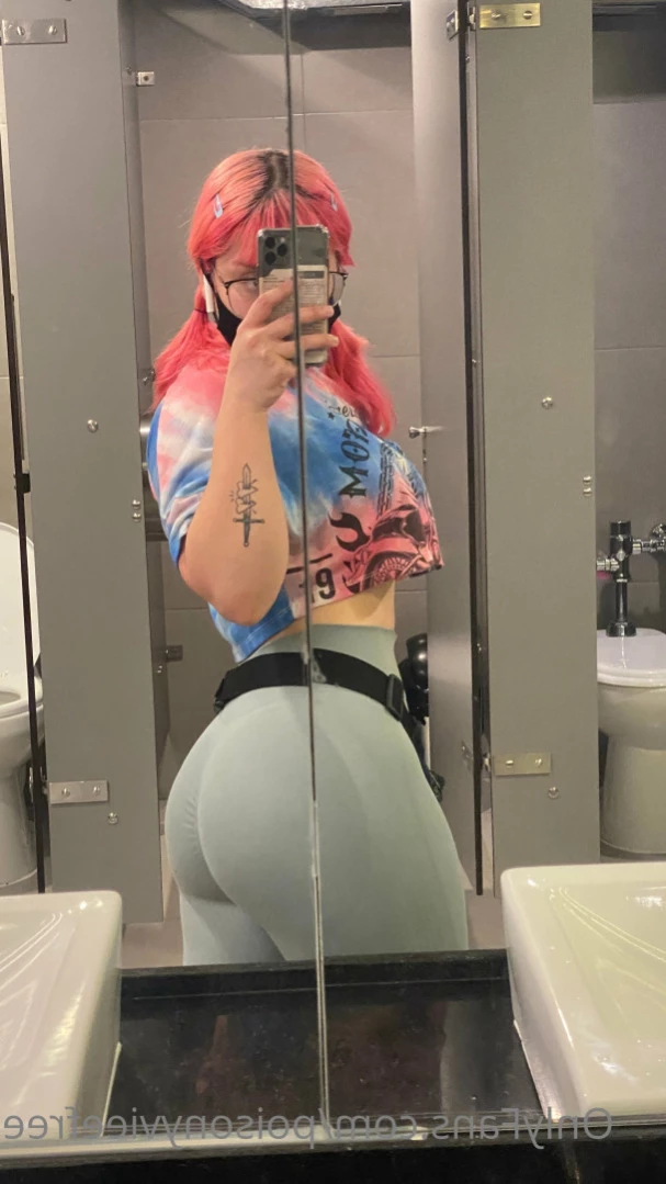 Yvie Velour🌹 [ poisonyvieefree ] Onlyfans leaked photo 13296295 on Hotleaks.tv