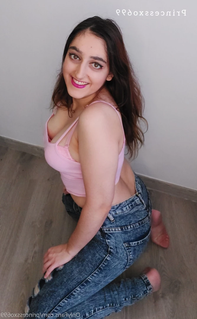 🇬🇷 Personal Greek Goddess [ princiana ] Onlyfans leaked photo 13386537 on Hotleaks.tv