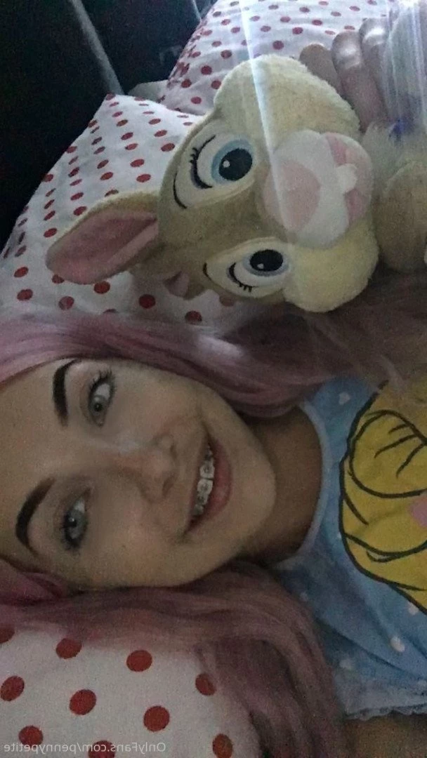 𝒫𝑒𝓃𝓃𝓎 𝒫𝑒𝓉𝒾𝓉𝑒 [ pennypetite ] Onlyfans leaked photo 4372352 on Hotleaks.tv