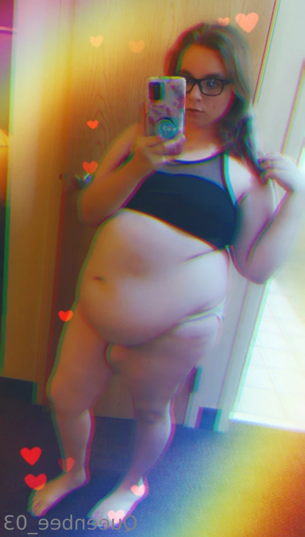 🐝Queen bee 🐝 [ queenbee_03 ] Onlyfans leaked photo 13716225 on Hotleaks.tv