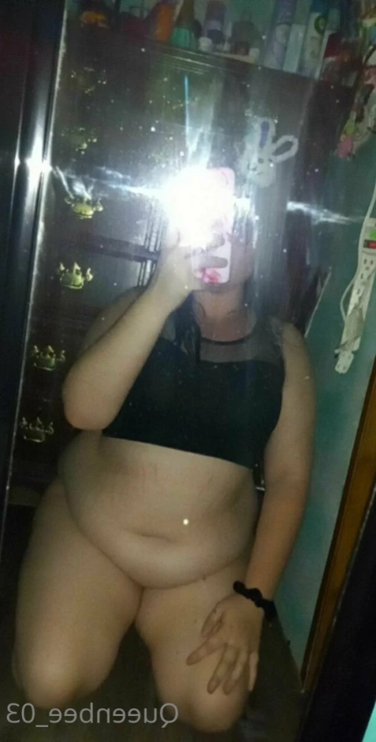 🐝Queen bee 🐝 [ queenbee_03 ] Onlyfans leaked photo 13716399 on Hotleaks.tv