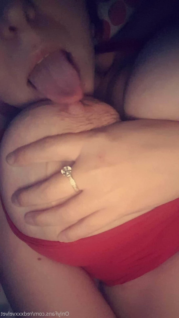 redxxxvelvet Onlyfans leaked photo 11951547 on Hotleaks.tv