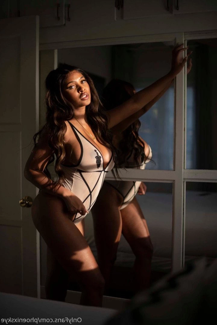 phoenix skye [ phoenixskye ] Onlyfans leaked photo 967337 on Hotleaks.tv