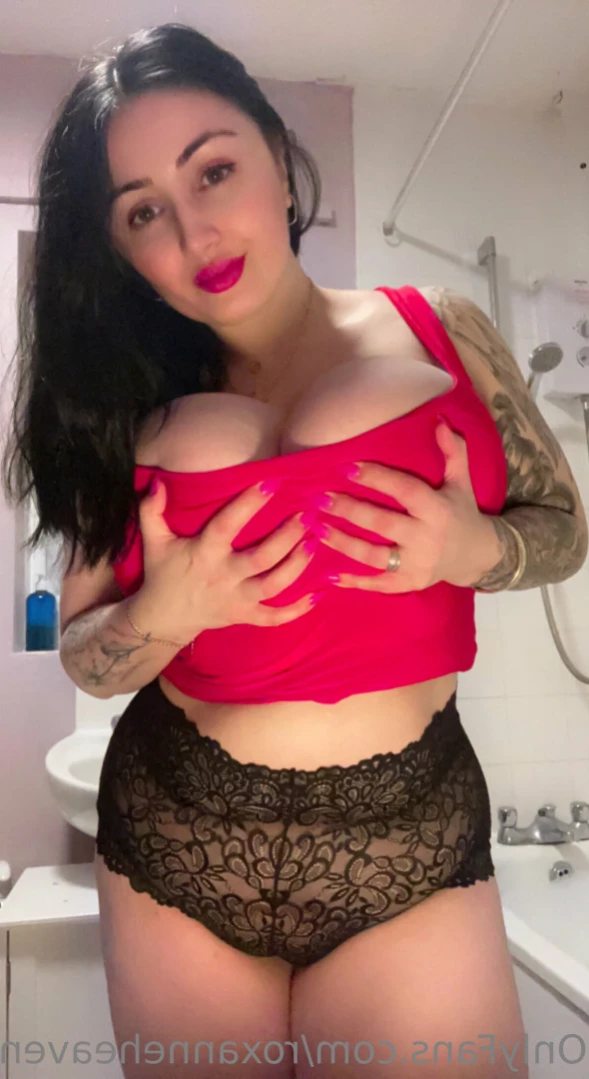 roxanneheaven2.0 [ roxanneheavenfree ] Onlyfans leaked photo 13784961 on Hotleaks.tv