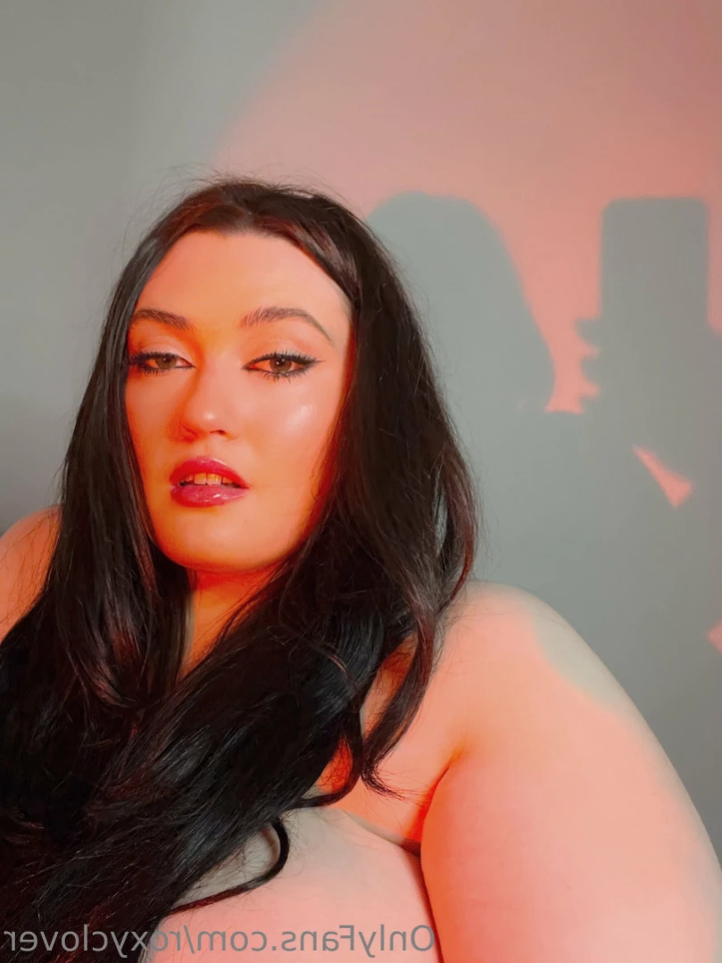 Roxy Clover 🎸⚡️ [ roxyclover ] Onlyfans leaked photo 13504748 on Hotleaks.tv