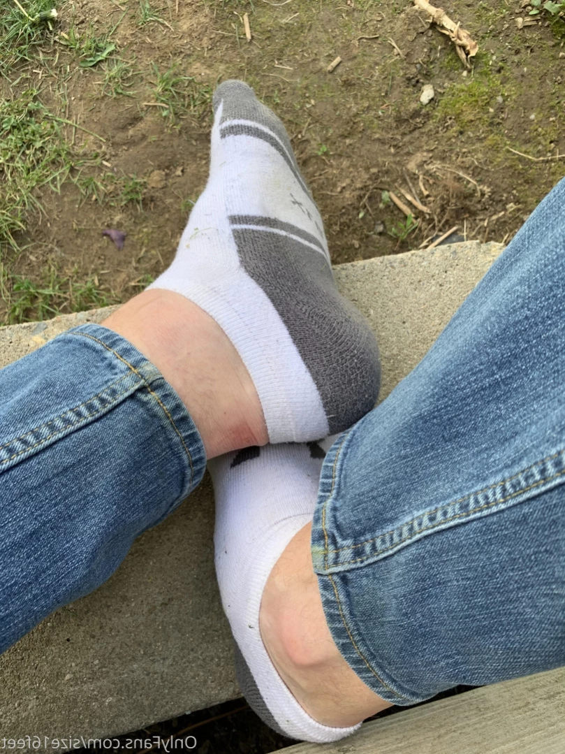 size16feet Onlyfans leaked photo 14421289 on Hotleaks.tv