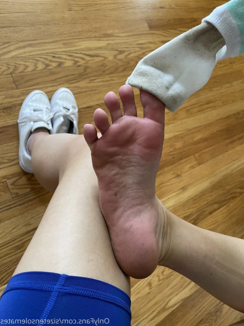 sizetensolemates 💋 [ sizetensolemates ] Onlyfans leaked photo 11940404 on Hotleaks.tv