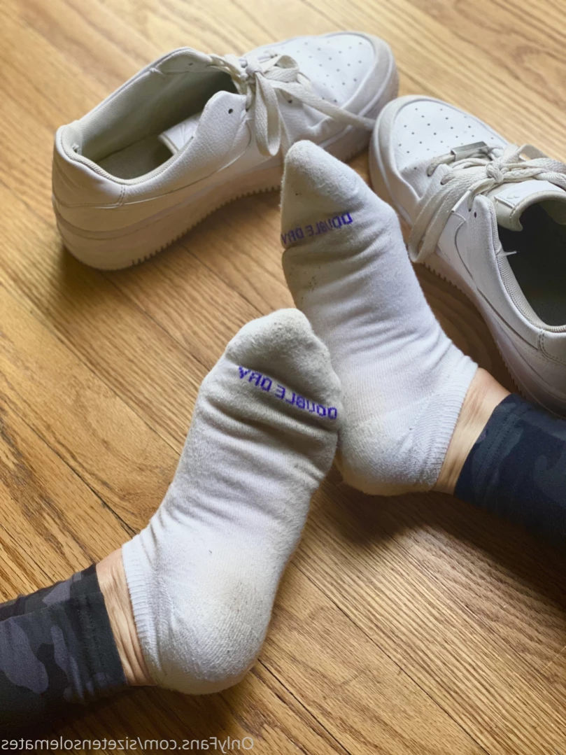 sizetensolemates 💋 [ sizetensolemates ] Onlyfans leaked photo 13557434 on Hotleaks.tv