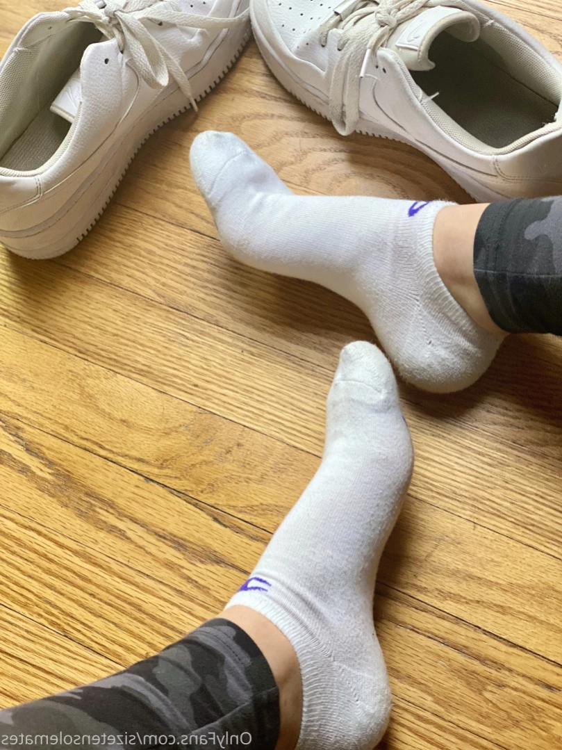 sizetensolemates 💋 [ sizetensolemates ] Onlyfans leaked photo 14425878 on Hotleaks.tv