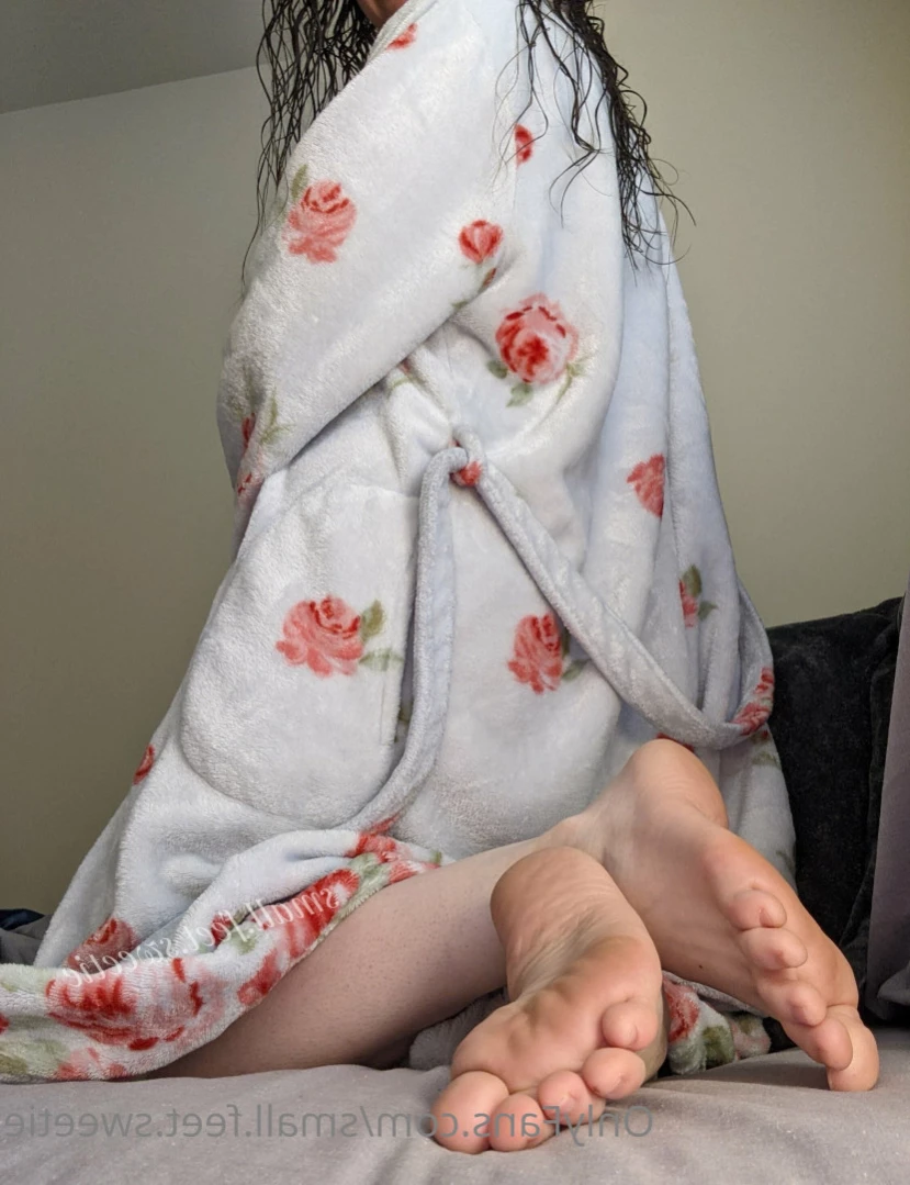 Goddess Alyssa [ small.feet.sweetie ] Onlyfans leaked photo 13739030 on Hotleaks.tv