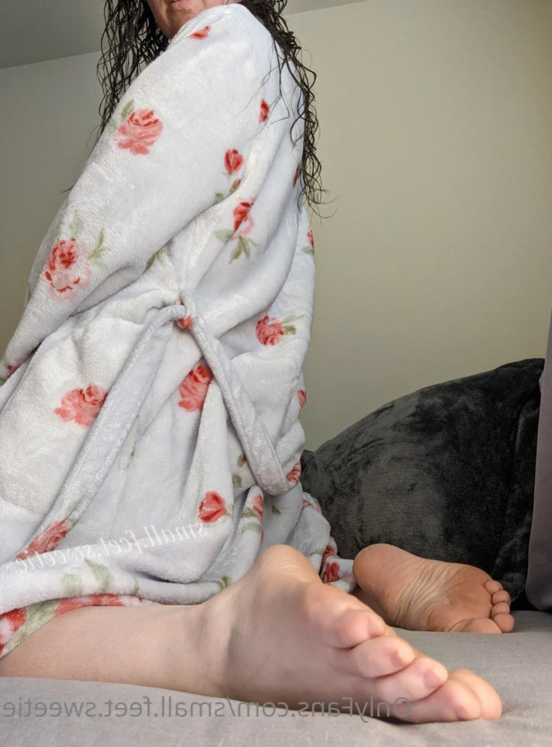 Goddess Alyssa [ small.feet.sweetie ] Onlyfans leaked photo 14405997 on Hotleaks.tv