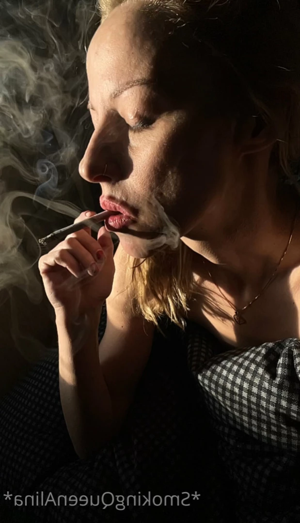 smokingqueenalina Onlyfans leaked photo 14898909 on Hotleaks.tv