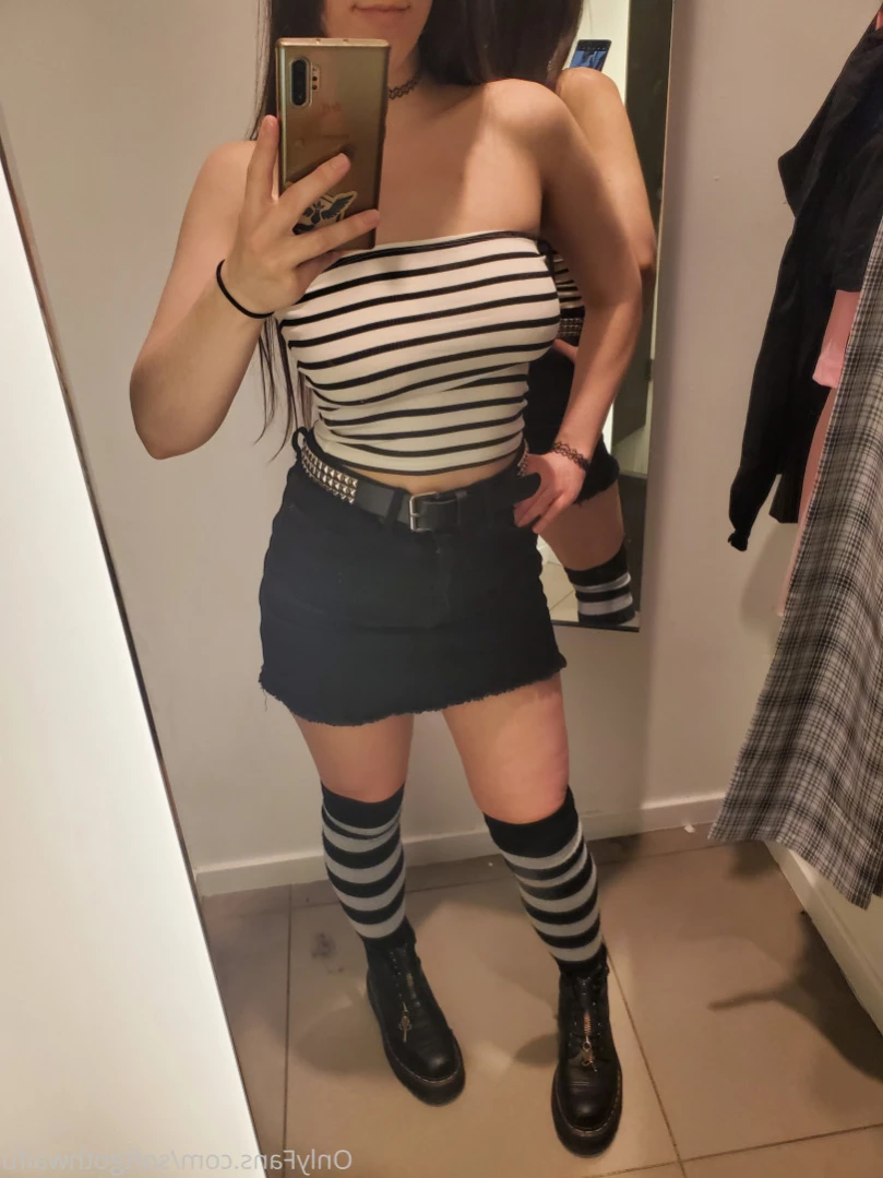 Rin [ softgothwaifu ] Onlyfans leaked photo 11316963 on Hotleaks.tv
