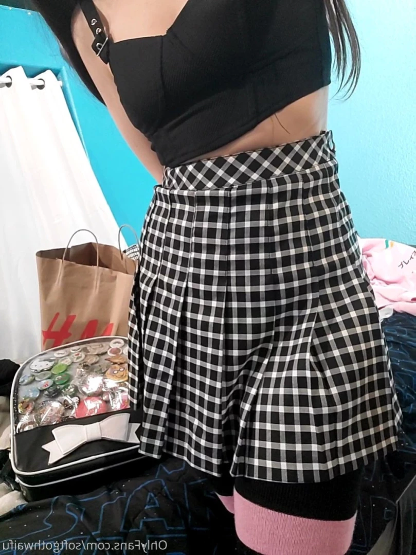 Rin [ softgothwaifu ] Onlyfans leaked photo 12463359 on Hotleaks.tv