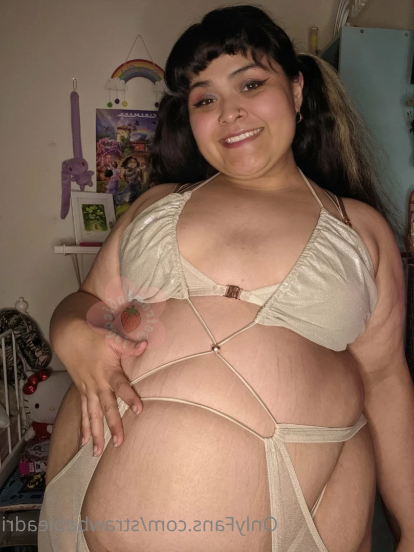adri 🍓 NO PPV [ strawbabieadri ] Onlyfans leaked photo 11812505 on Hotleaks.tv