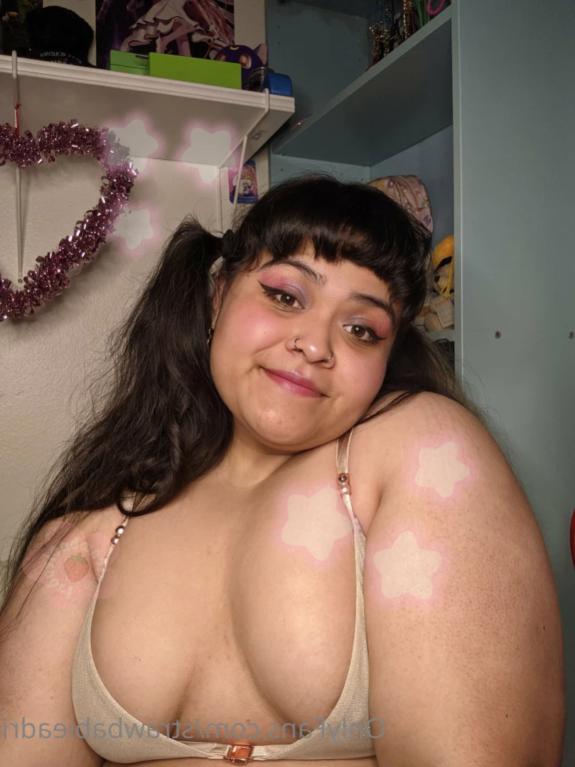 adri 🍓 NO PPV [ strawbabieadri ] Onlyfans leaked photo 13182698 on Hotleaks.tv