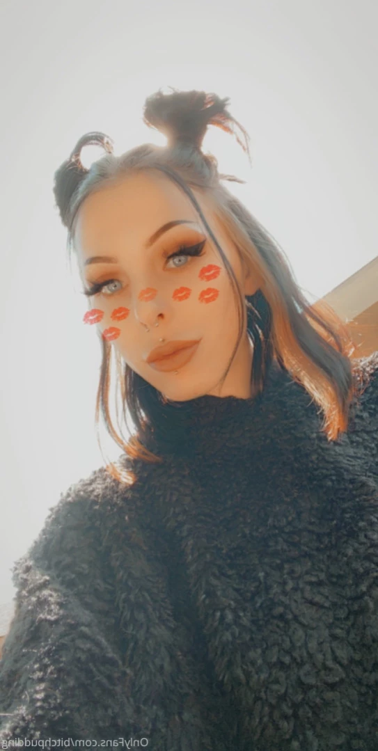 BIG TITS 💗 BRACE FACE [ strawberrysqurtcake ] Onlyfans leaked photo 14243493 on Hotleaks.tv